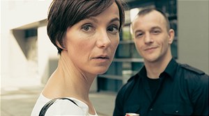 Topbesetzte sechsteilige ORF/ZDFneo-Dramaserie zeigt „Die Macht der Kränkung“ 